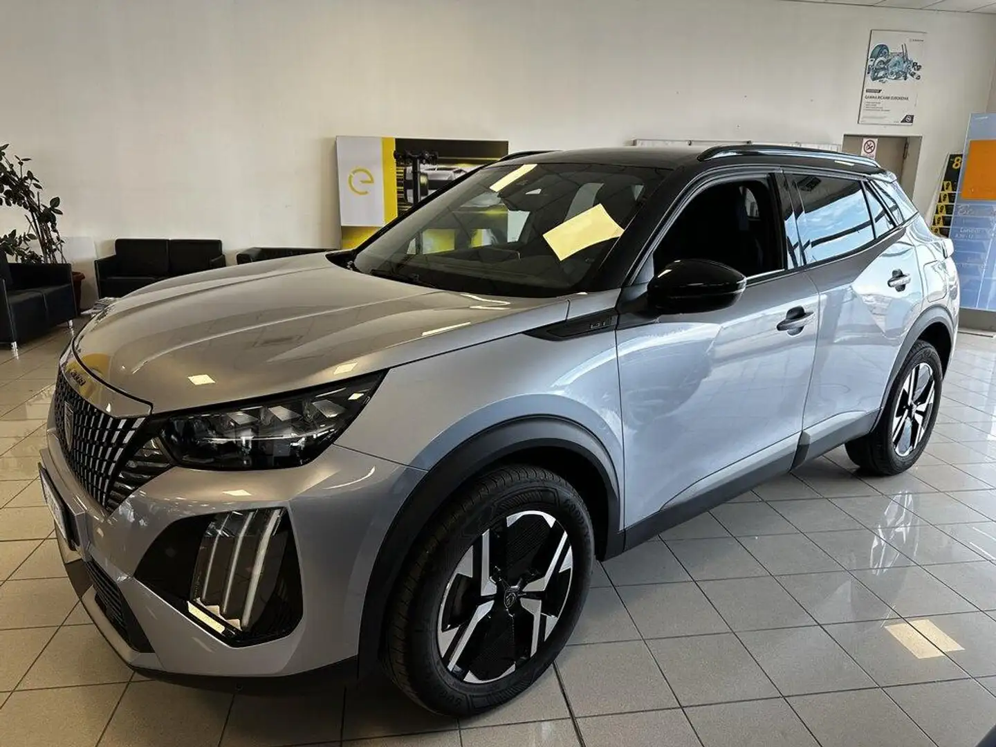 Peugeot 2008 1.2 puretech GT s&s 130cv eat8 Grigio - 1
