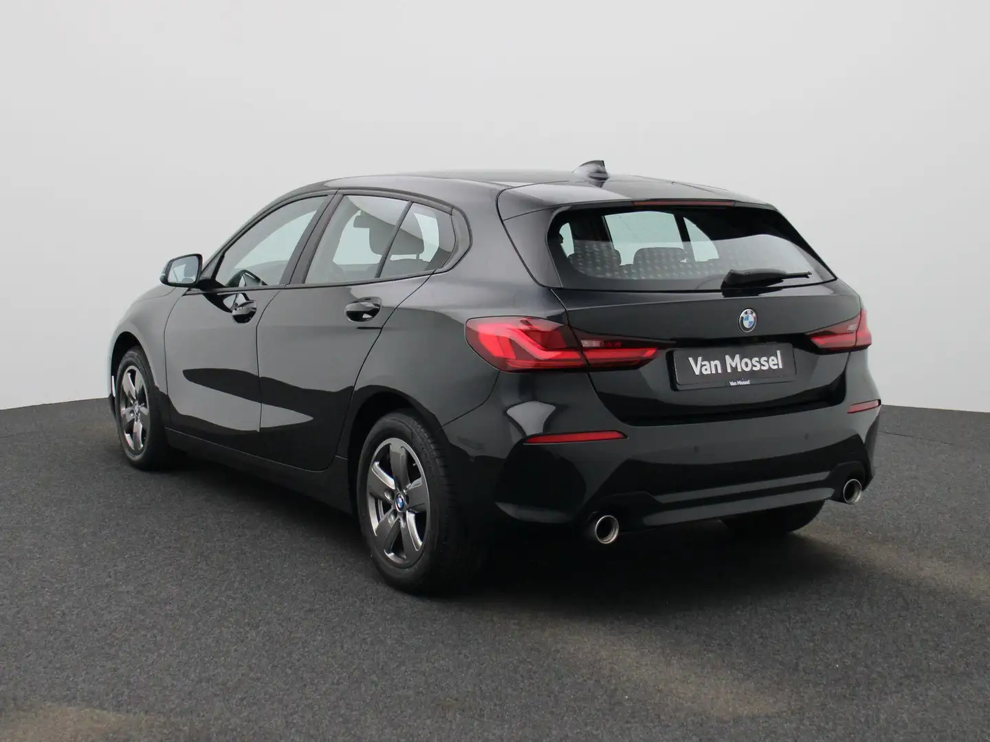 BMW 118 1-serie 118d Executive NAVI | CAMERA | Apple Car P Zwart - 2