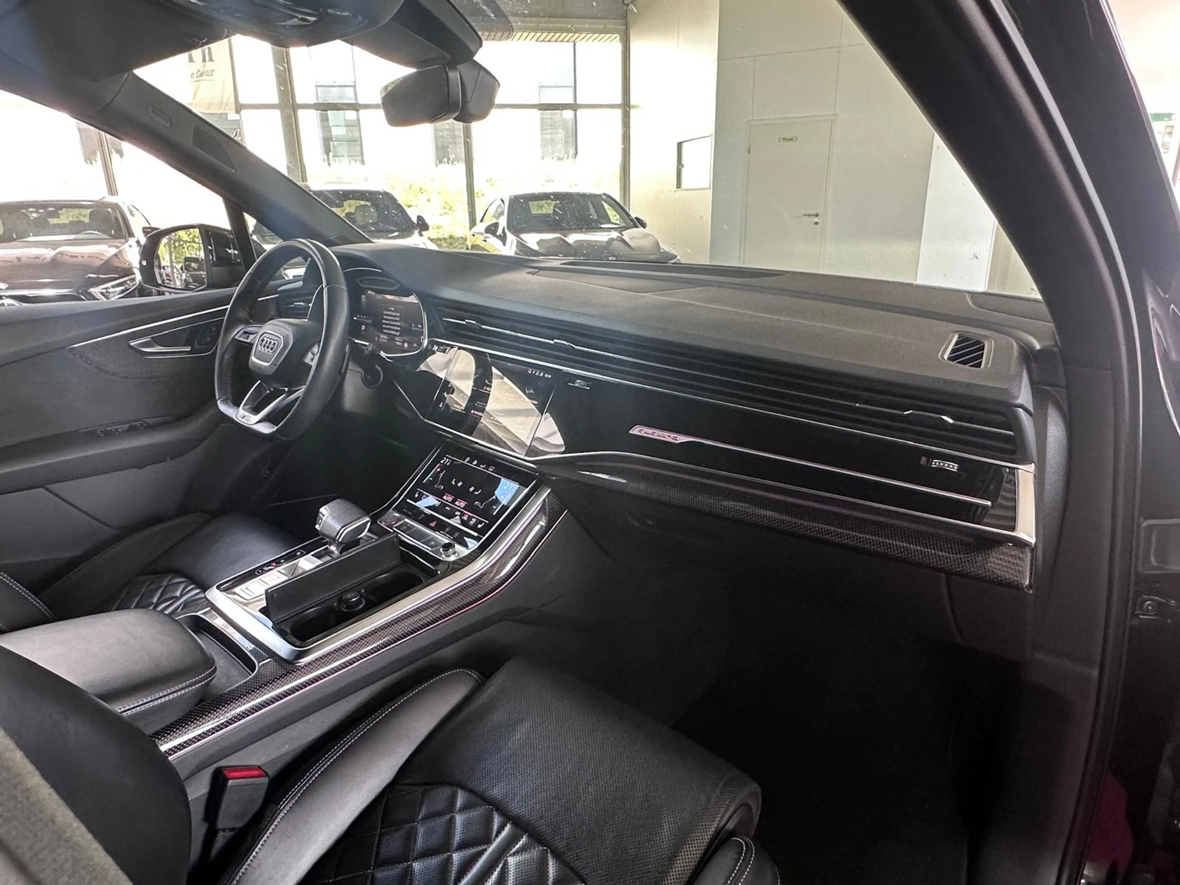 Audi SQ7 4.0 TDI quattro 7Sitze S-SITZE AHK 360° BOSE — photo 10