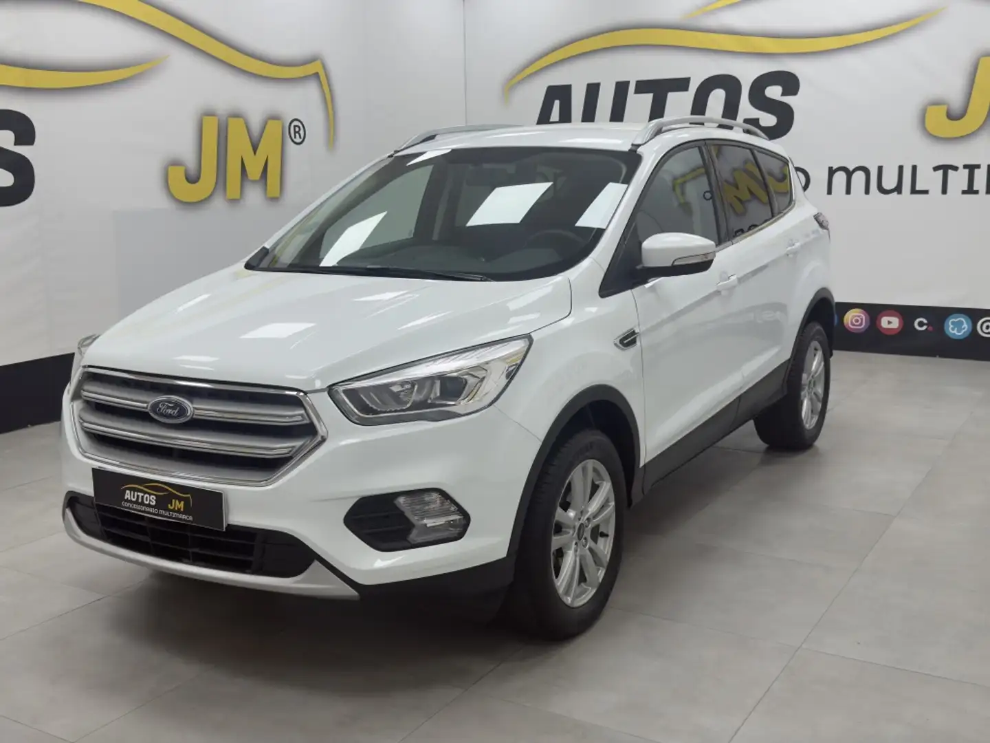 Ford Kuga 1.5 EcoB. Auto S&S Trend+ 4x2 120 Blanco - 1