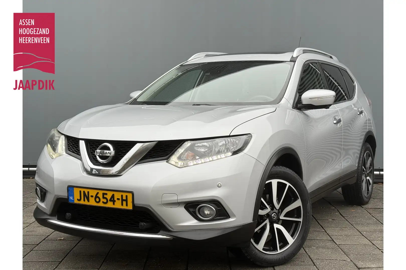 Nissan X-Trail BWJ 2016 | 1.6T 164PK Connect Ed. | PANO DAK | CLI Gris - 1