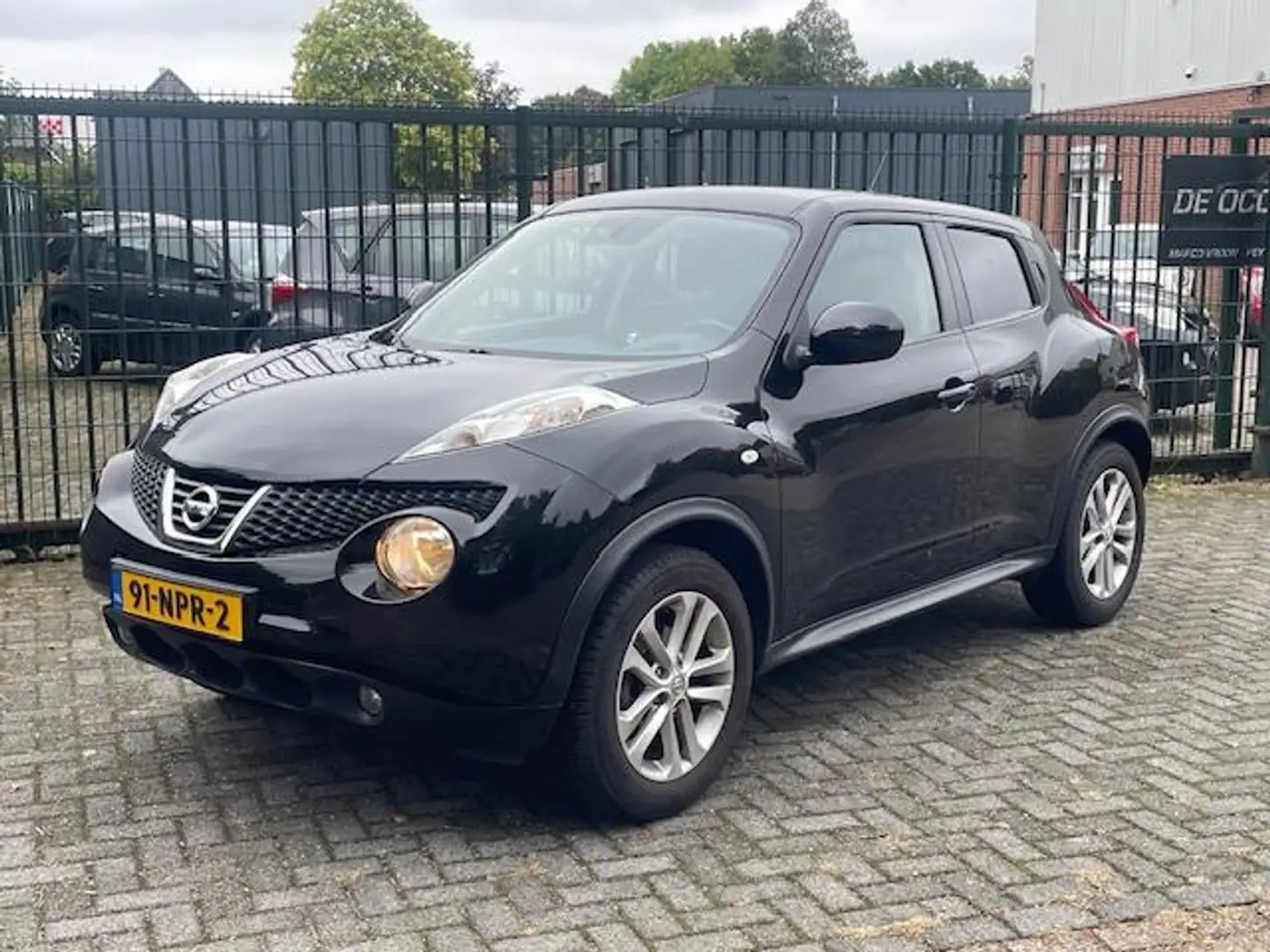 Nissan Juke 1.6 Acenta Eco sportive Noir - 1