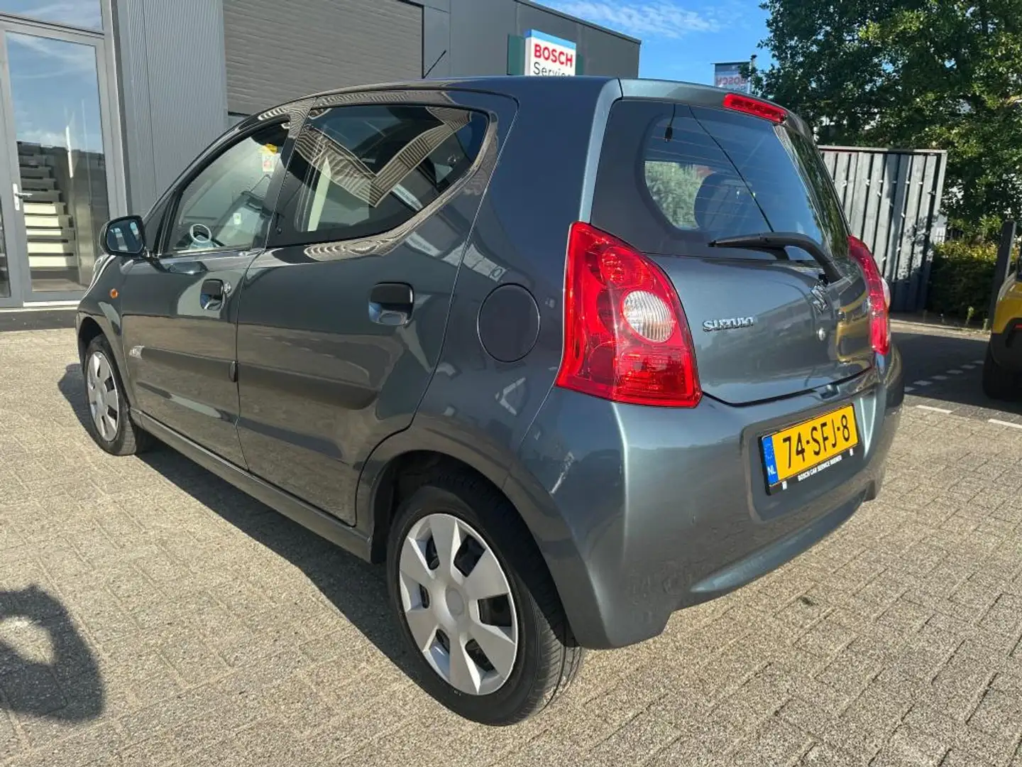 Suzuki Alto 1.0 Comfort Plus, Airco, Elektr ramen, 1e eigenaar Gris - 2