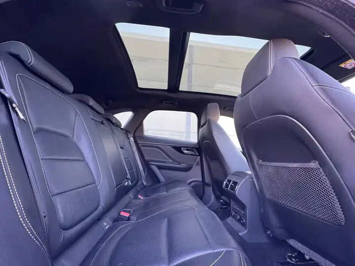 Jaguar F-Pace 2017, foto 9