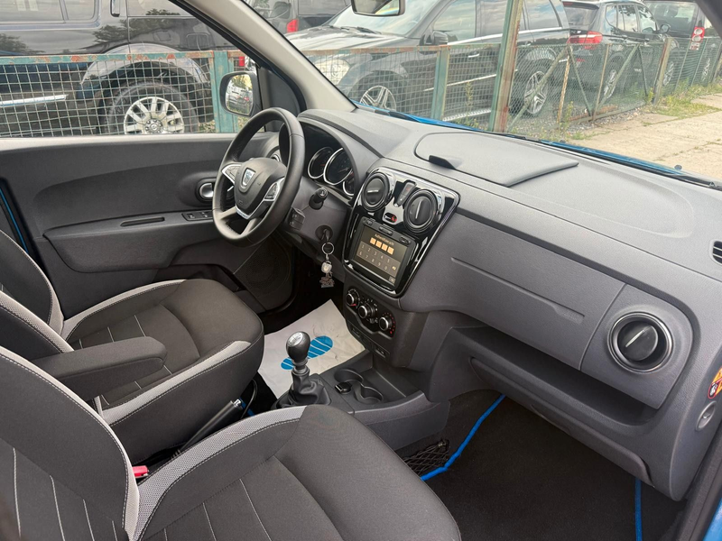 Dacia Lodgy Stepway — photo 10