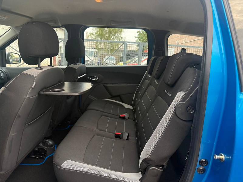 Dacia Lodgy Stepway — photo 14