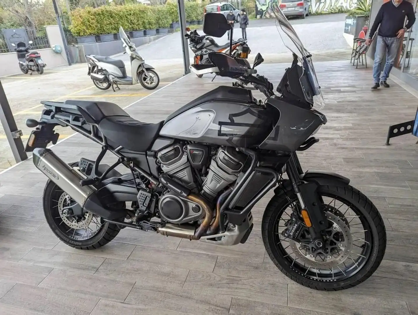 Harley-Davidson Pan America Grigio - 2