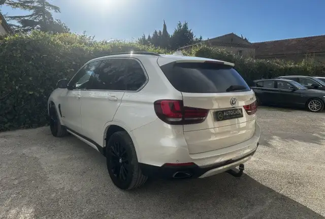 BMW X5 view 5