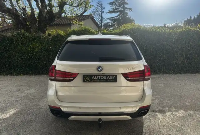 BMW X5 view 4
