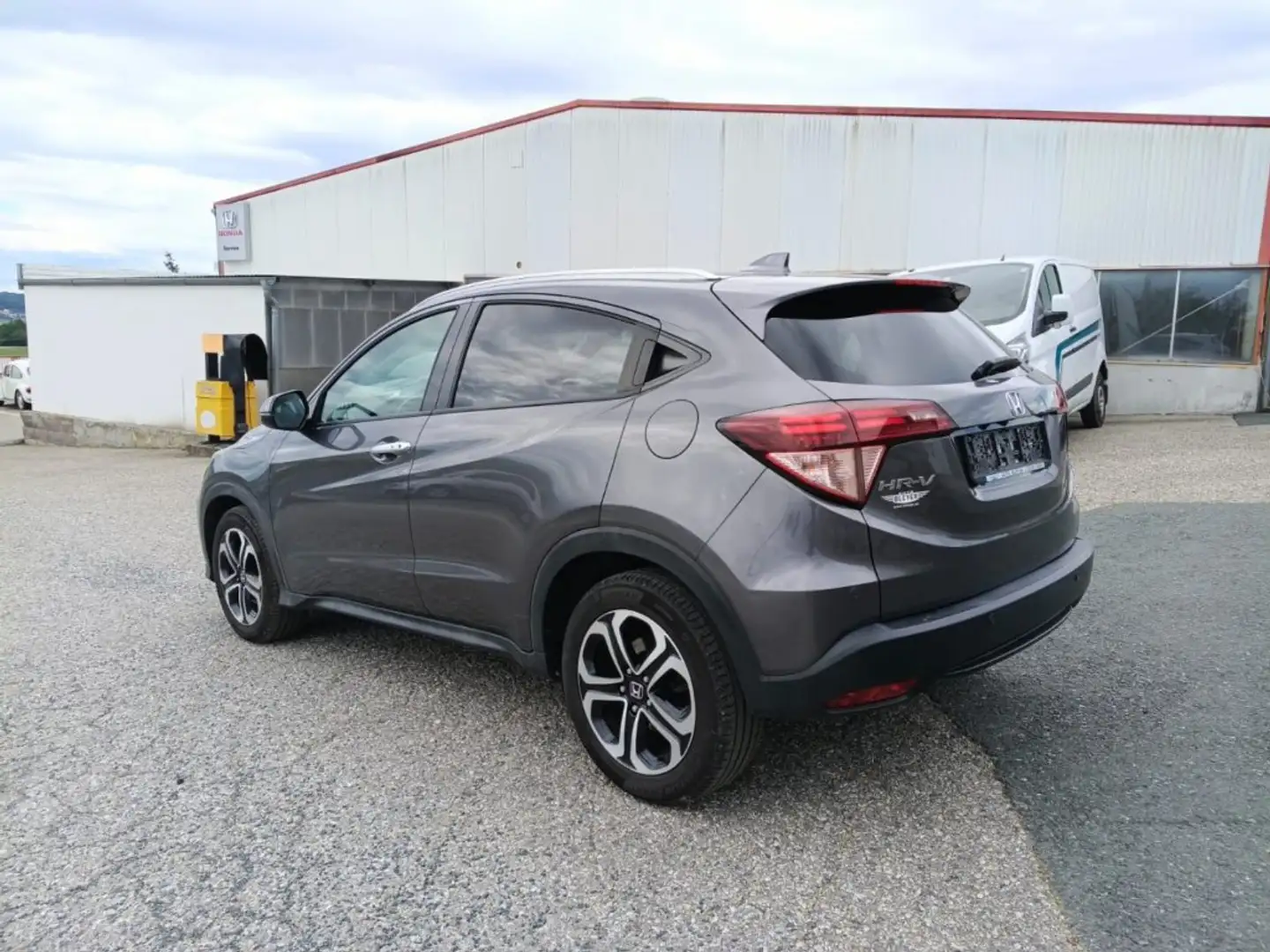 Honda HR-V Automatik Executive Grau - 2