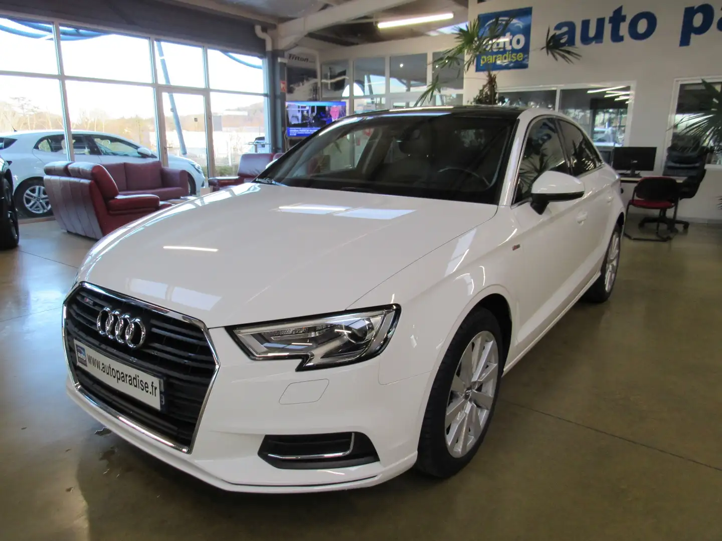 Audi A3 1.0 TFSI 116 S-LINE S-TRONIC7 + TOIT OUVRANT Weiß - 1