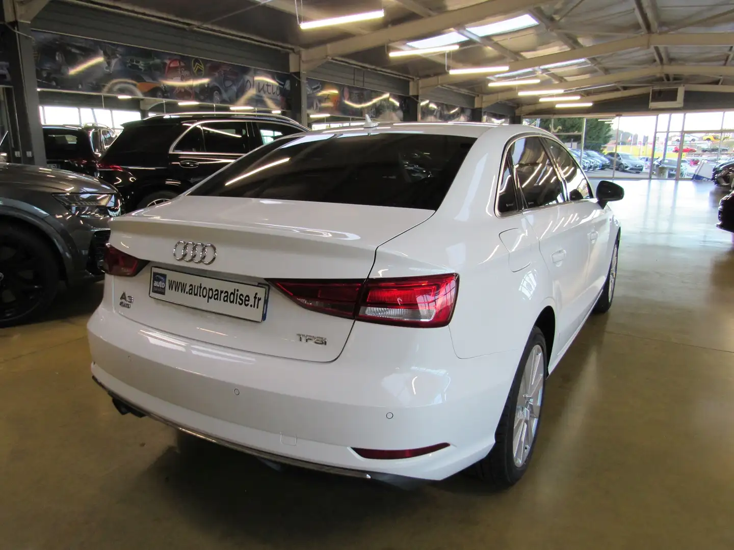 Audi A3 1.0 TFSI 116 S-LINE S-TRONIC7 + TOIT OUVRANT Weiß - 2