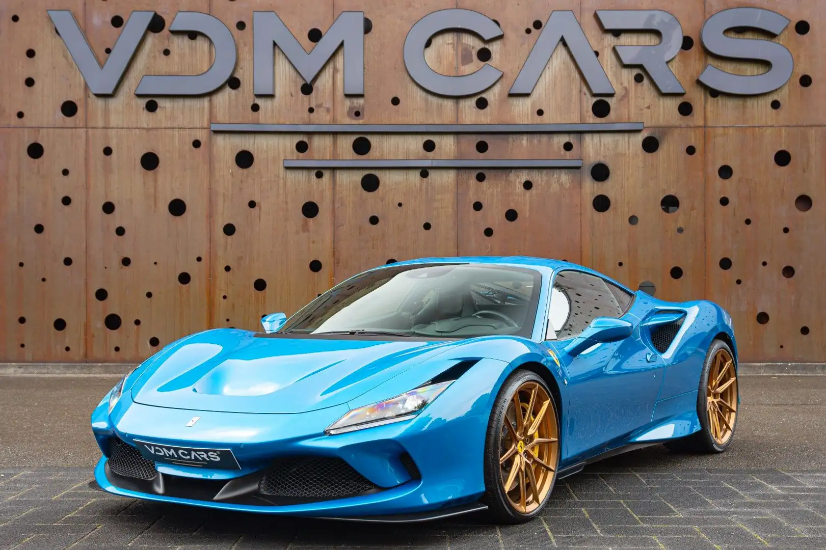 Ferrari F8 Tributo NOVITEC*CARBON SEATS*CARPLAY*LIFT* Blau - 1
