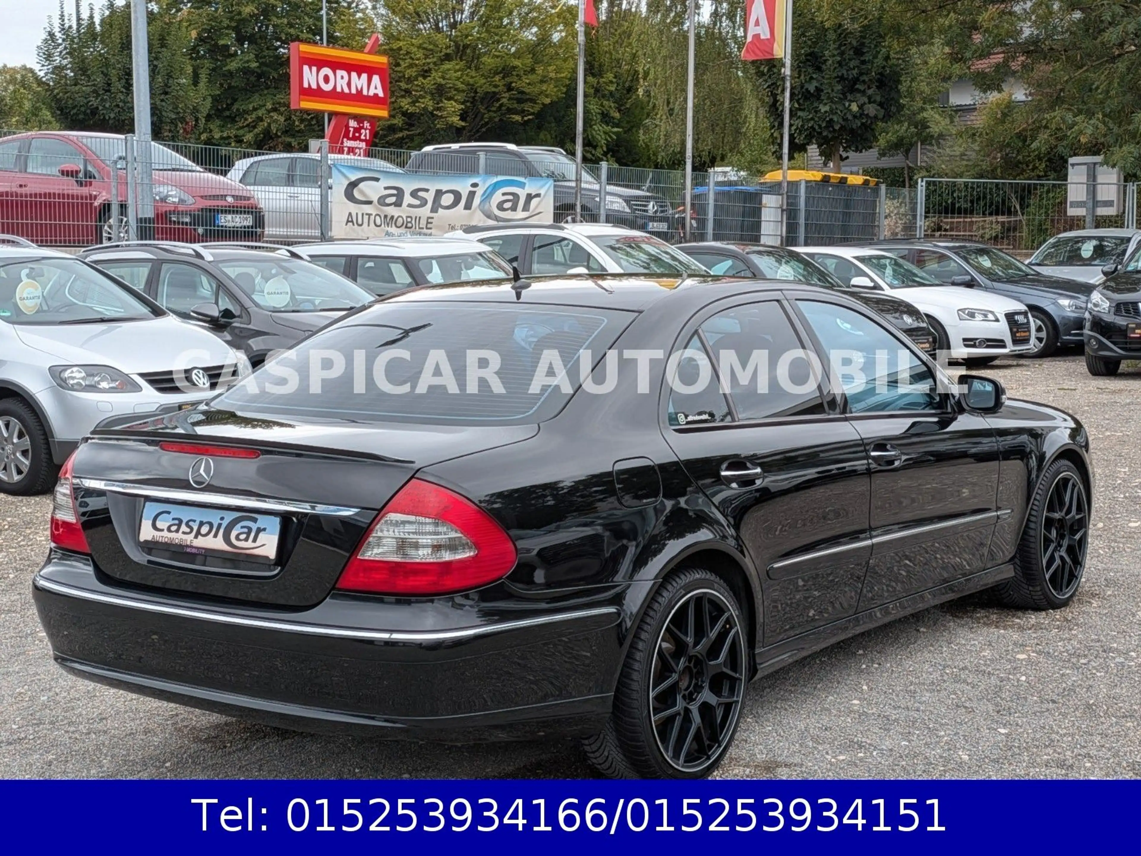Mercedes-Benz E 200 Kompressor AVANTGARDE,NAVI(COMAND),PDC,1.H — photo 4