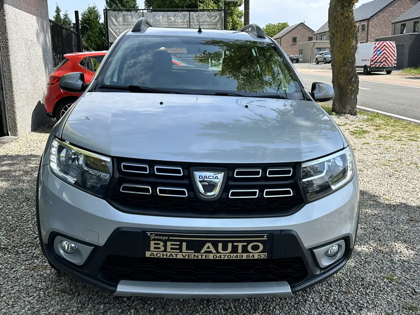 Dacia Sandero Stepway TCe 90 S&S Prestige-Gps-Clim-Cruise-Led Grau - 2
