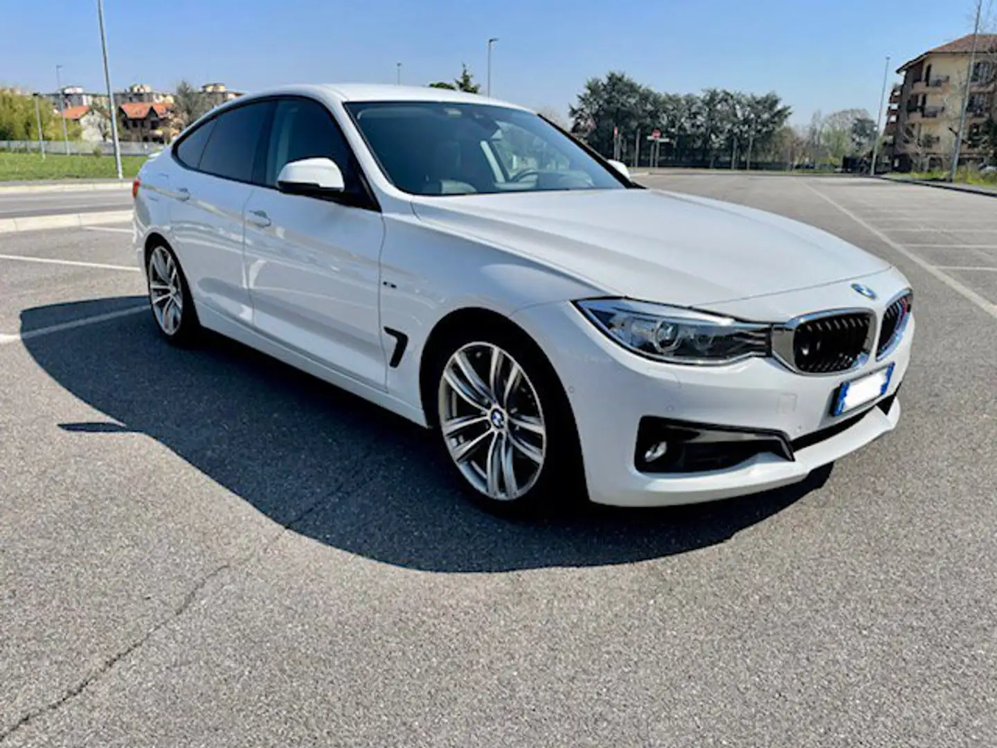 BMW 320 320d Gran Turismo Sport Bianco - 1