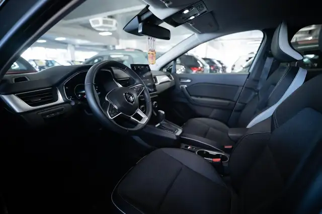 Renault Captur view 5