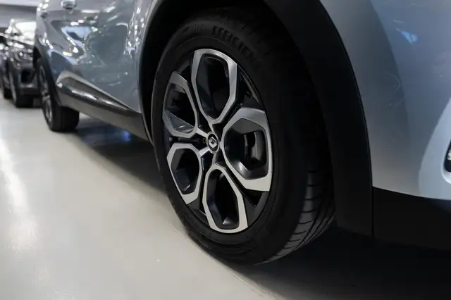 Renault Captur view 12