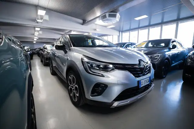 Renault Captur view 15