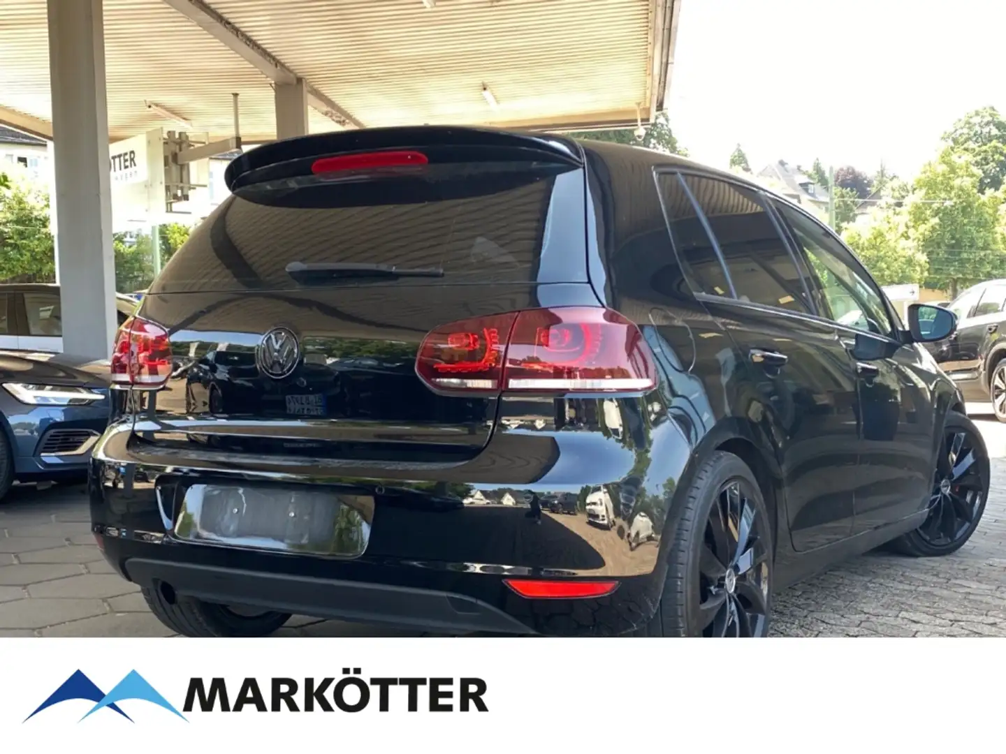 Volkswagen Golf 1.6 VI Comfortline Sport /Alu 17 Zoll/ Schwarz - 1