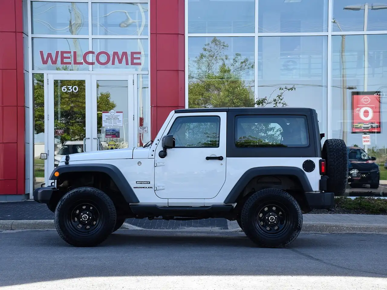 Jeep Wrangler снимка Jeep Wrangler