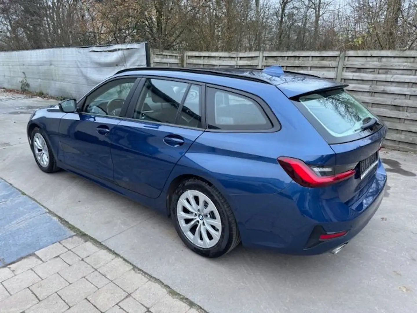 BMW 318 Touring 318iA OPF Blauw - 2