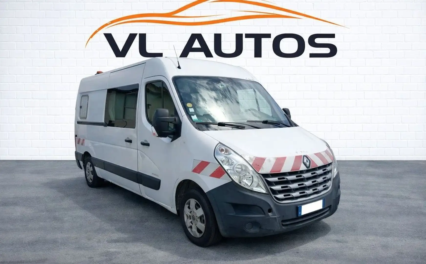 Renault Master 3 Phase 1 Cabine approfondie 7 places 2.3 DCI 125 cv Année 2011 Possibilité lot Pro-Export Weiß - 1