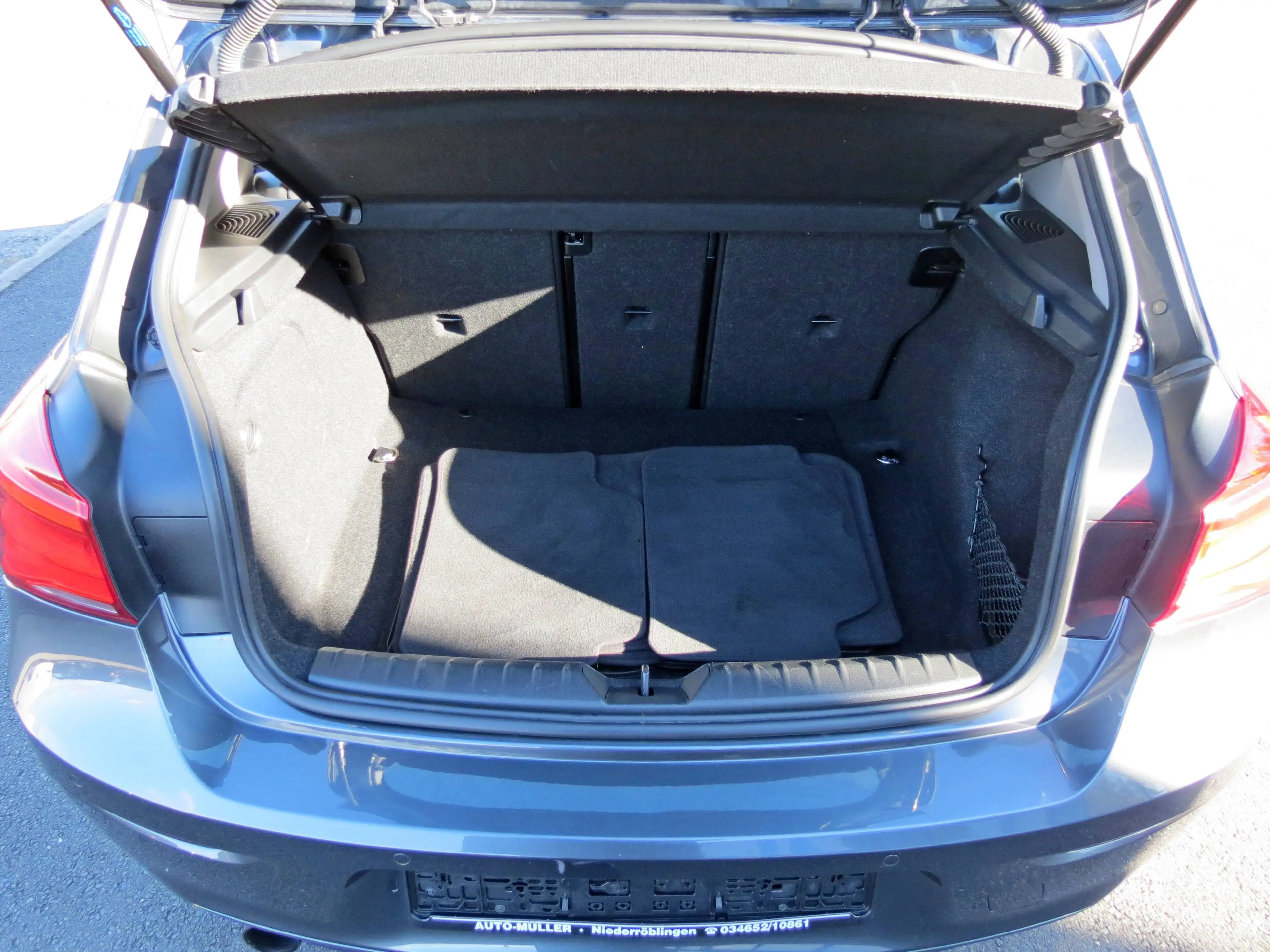 BMW 118 i Advantage Navi LED Lenkradheiz. Sitzheiz. — photo 14