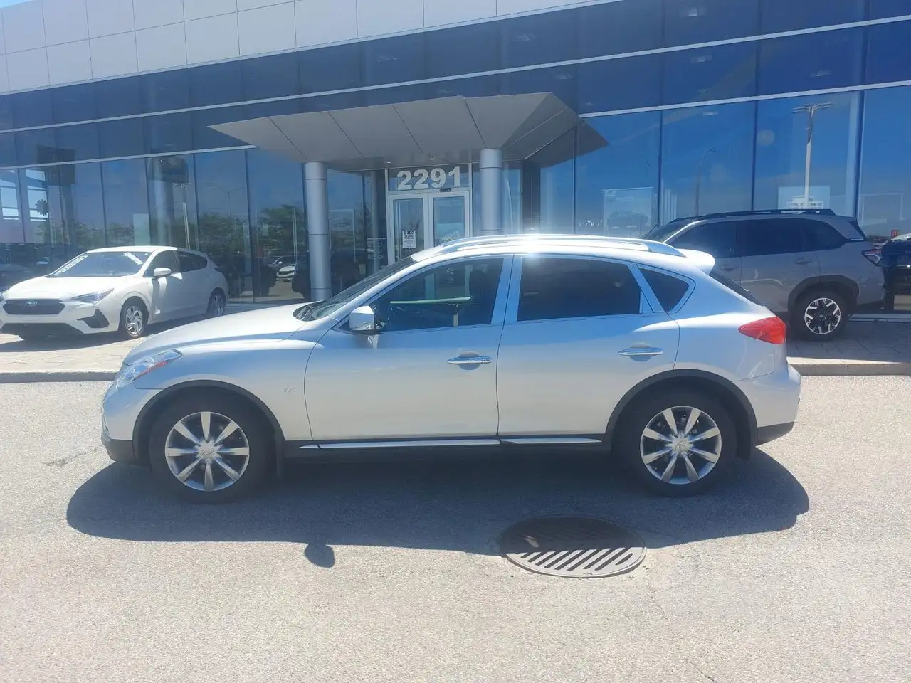 Infiniti QX50 снимка Infiniti QX50