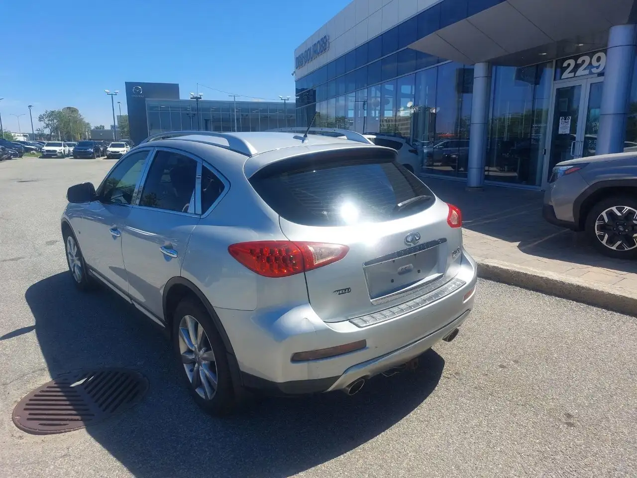 Infiniti QX50 снимка Infiniti QX50