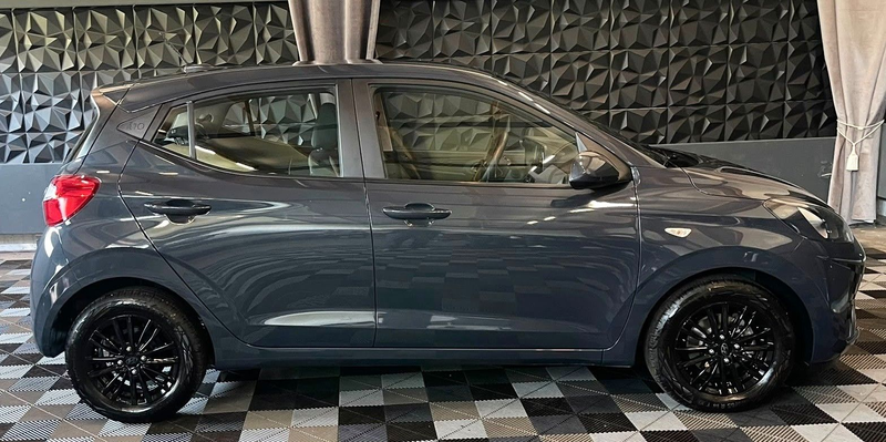Hyundai i10 Select  Navi, Kamera, Apple Carplay — photo 8