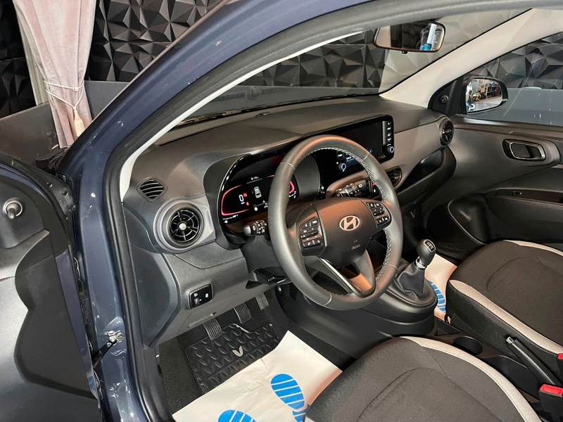 Hyundai i10 Select  Navi, Kamera, Apple Carplay — photo 15