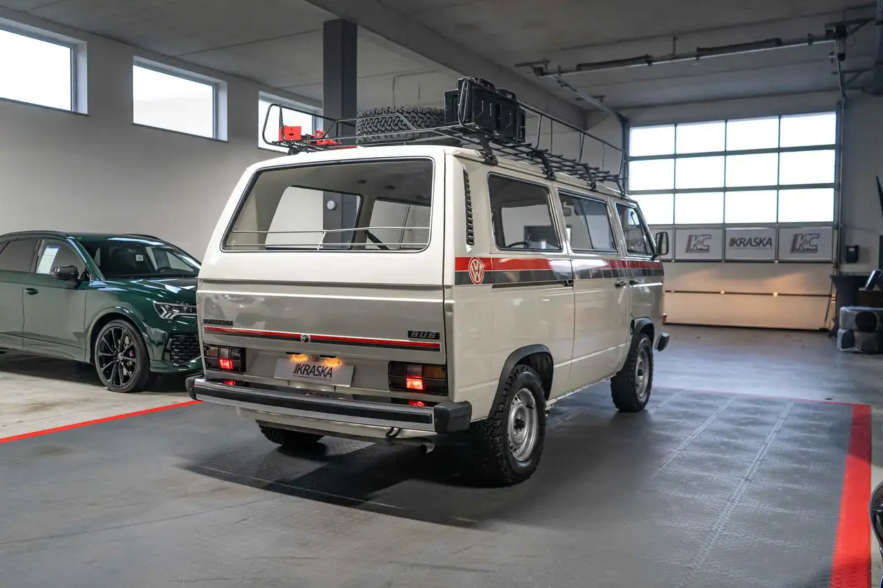 Volkswagen T3 Caravelle T3 L Caravelle Oldtimer 9-Sitzer Syncro Look, foto 8