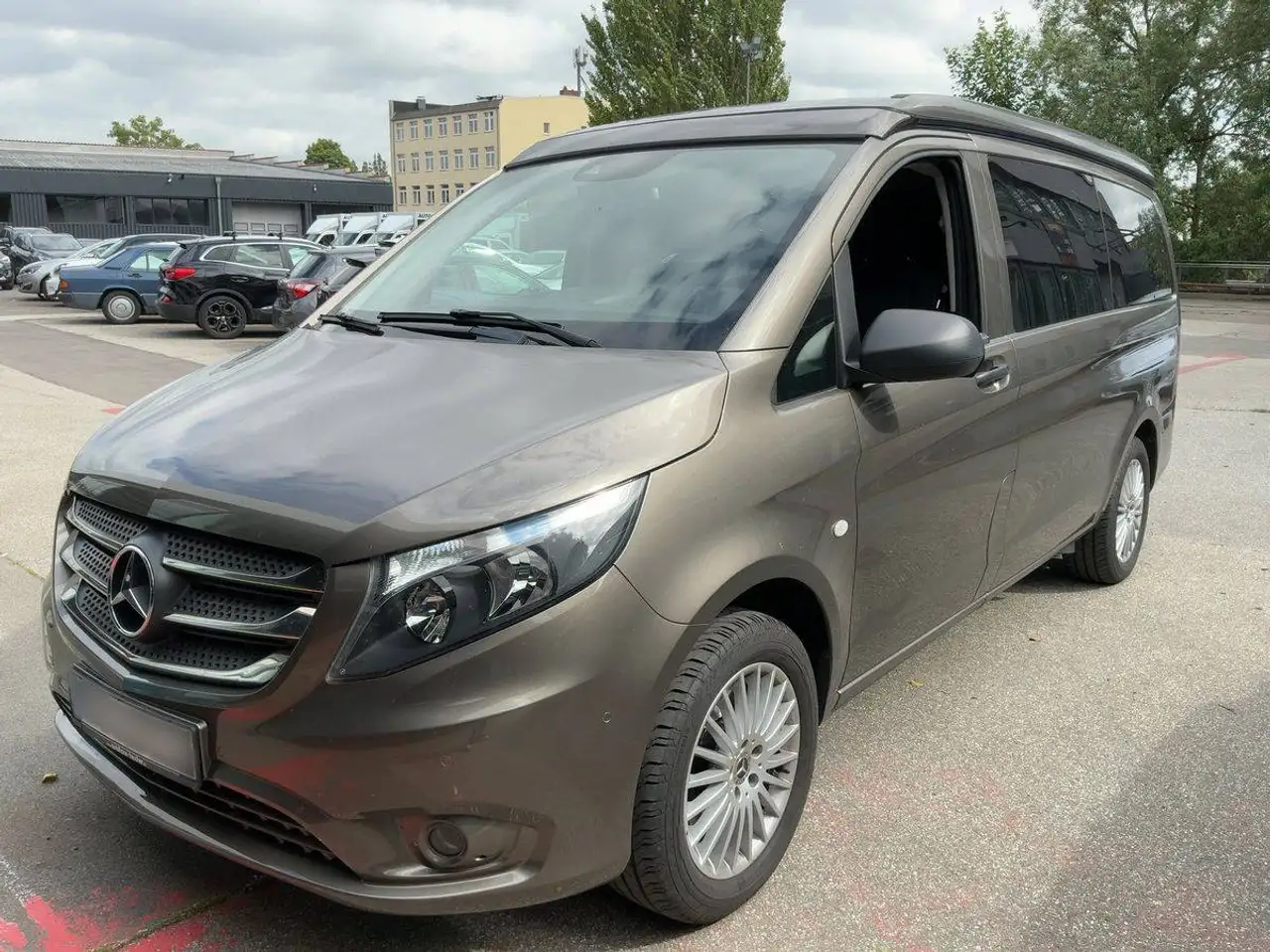Mercedes-Benz Marco Polo
