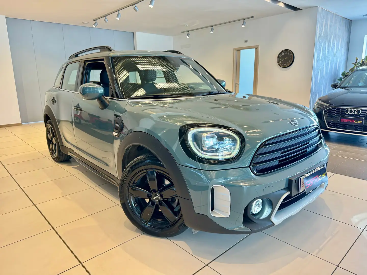 MINI One D Countryman Mini Countryman 1.5 One D auto Northwood Edition Gris - 1
