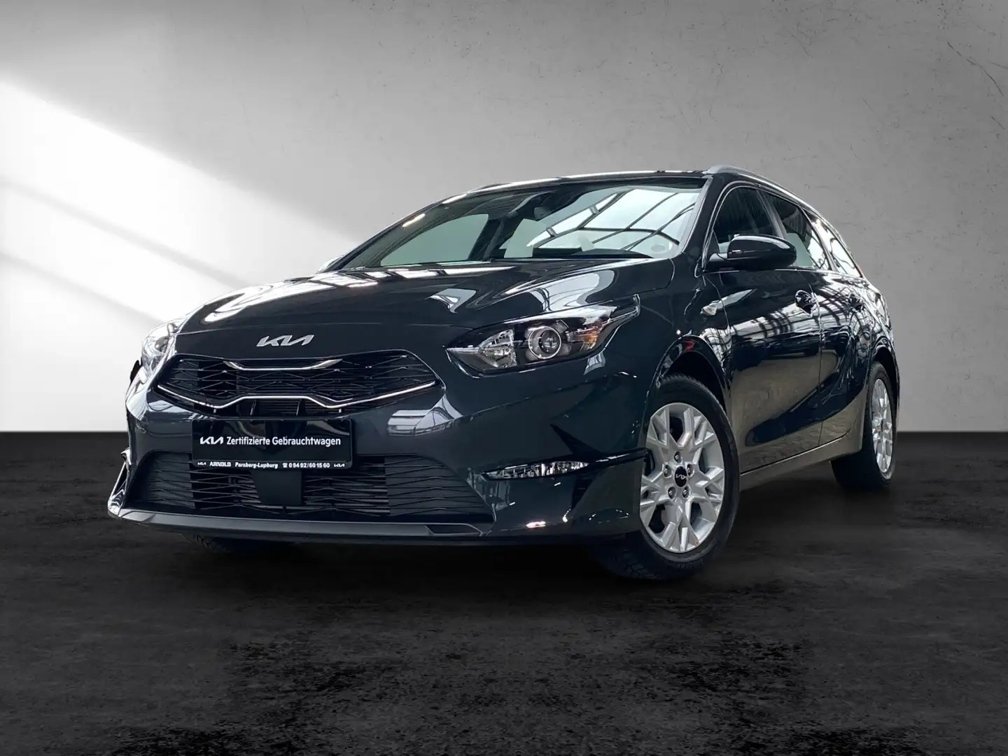 Kia Ceed SW / cee'd SW Ceed SW 1.5 T-GDI DCT7 Vision Komfort+-P. Kamera Gris - 2