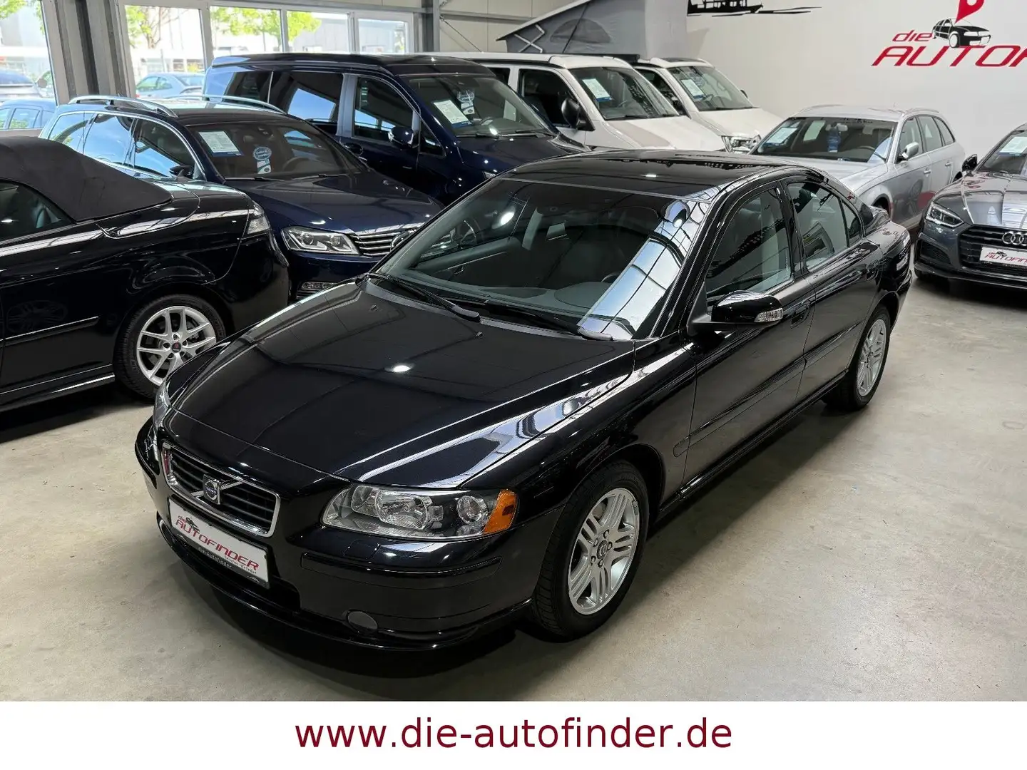 Volvo S60 Lim. 2.4 Aut. Xenon,Leder,Sitzh,PDC,AHK Noir - 2
