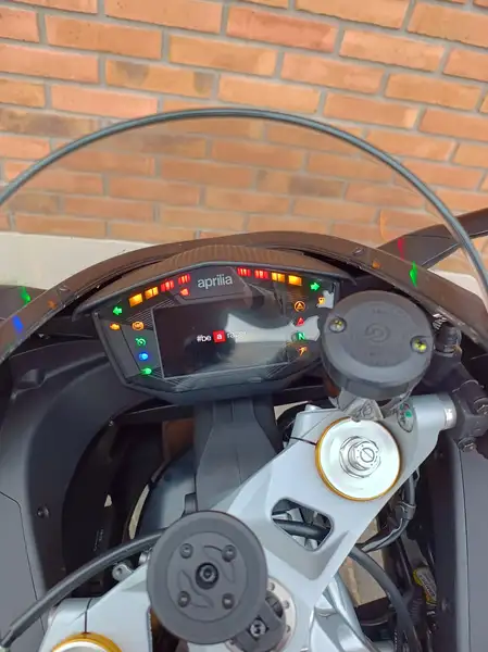 Aprilia RS 660 - foto 7