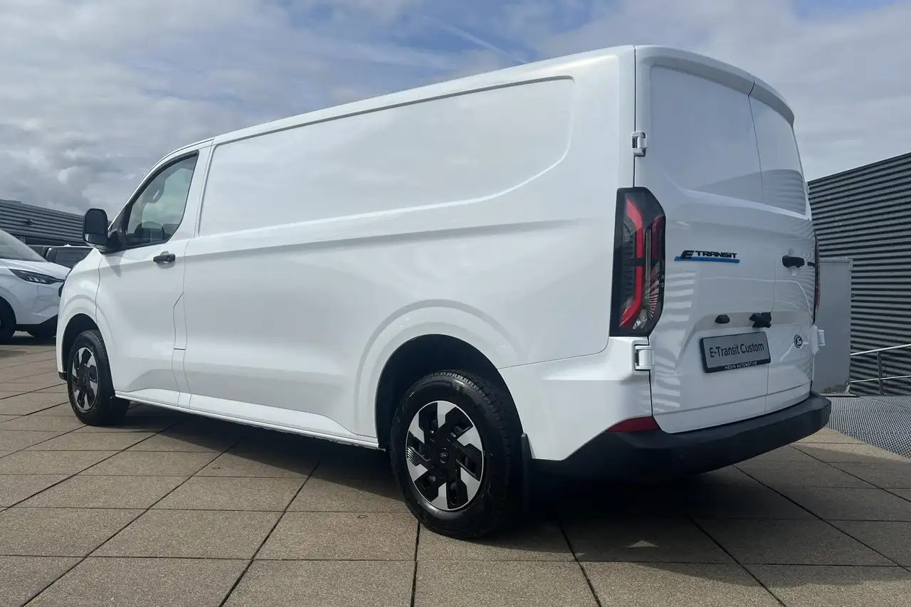 Ford Transit Custom 2026