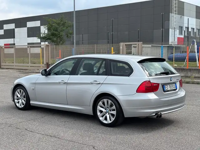 BMW 325 325 Benzina xdrive Unipro Tagliandi Certificati