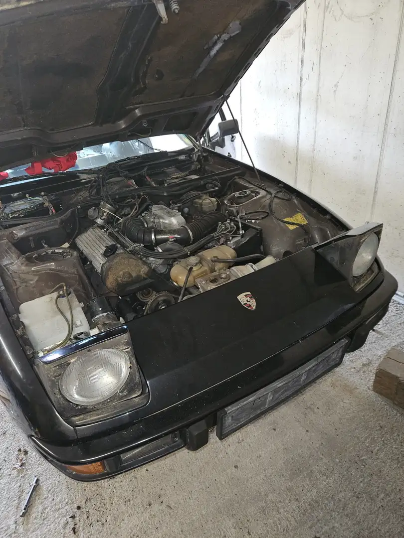 Porsche 924 - 2