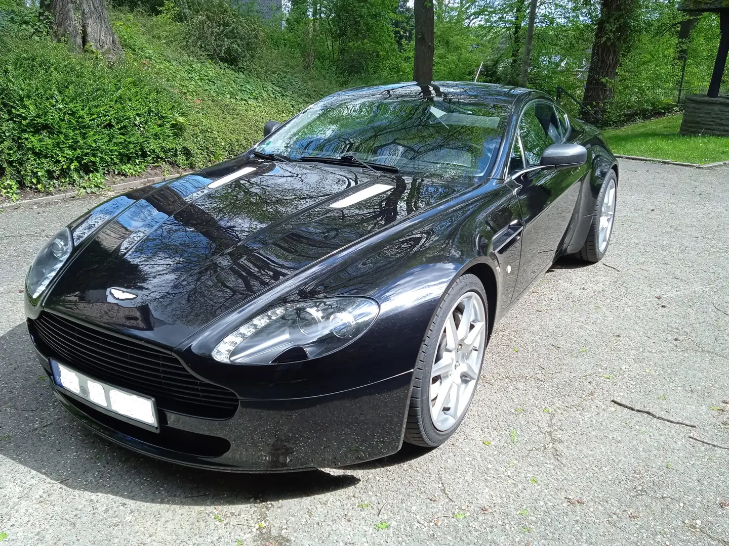 Aston Martin V8 V8 Vantage Czarny - 1