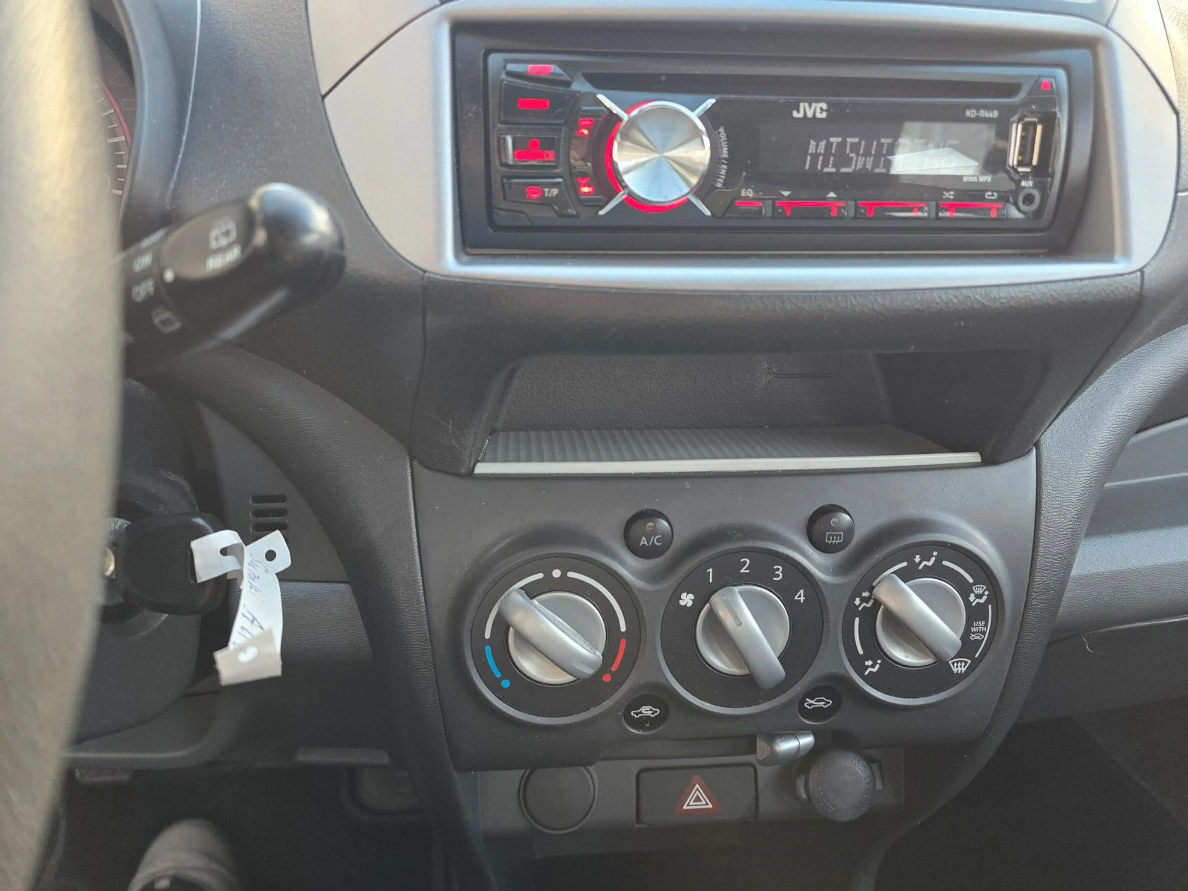 Suzuki Alto Basis aus 1.Hand 16800km — photo 11