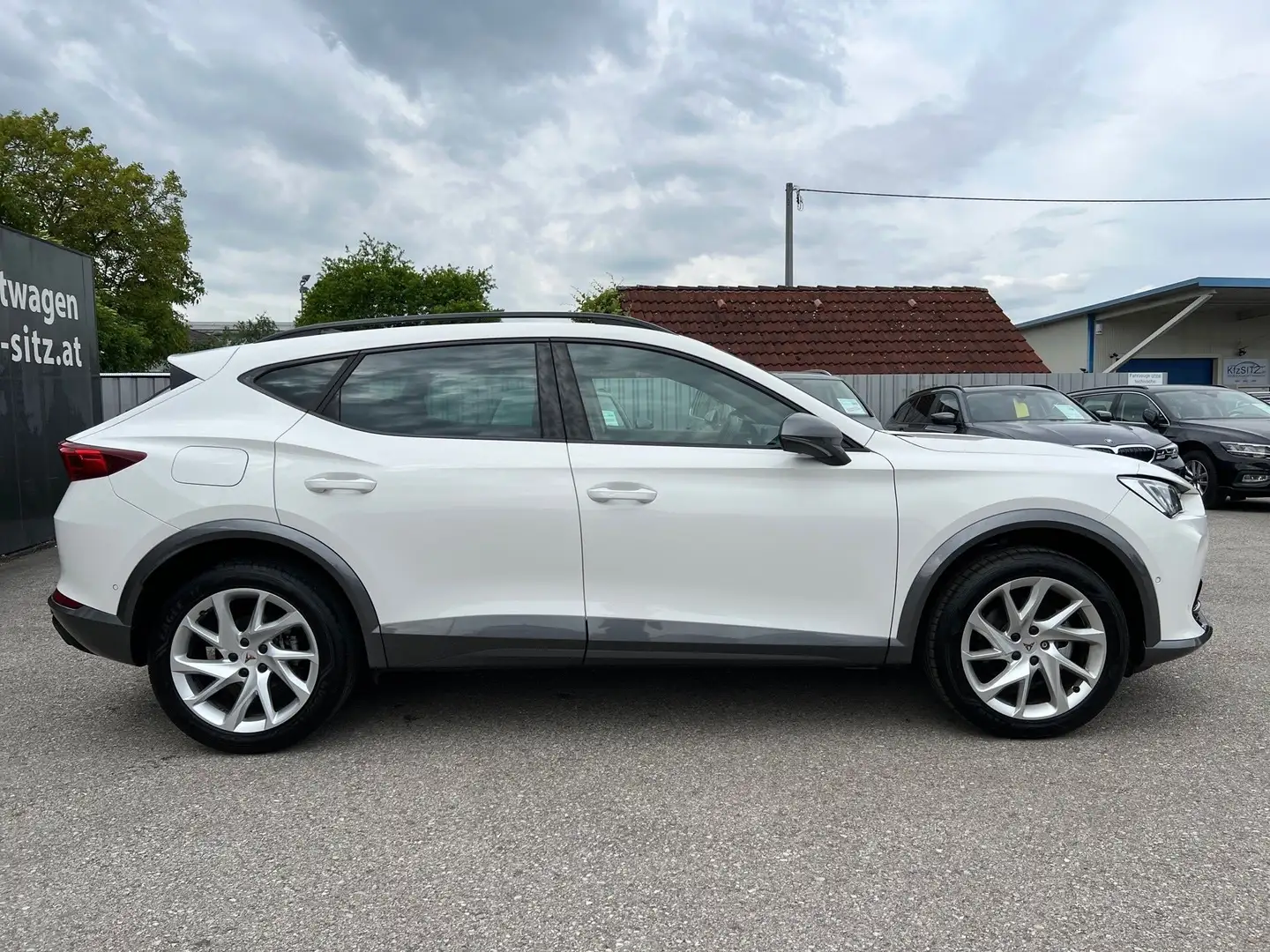 CUPRA Formentor 1,5 TSI DSG | ACC*NAVI HIGH Weiß - 2