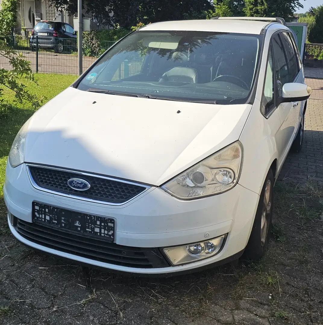 Ford Galaxy Titanium Weiß - 1
