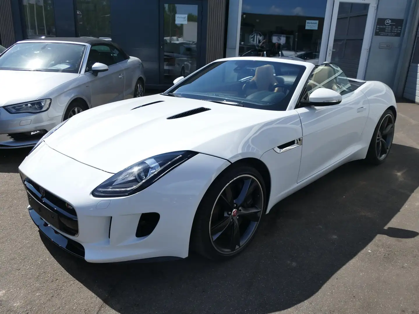 Jaguar F-Type Cabriolet 3.0 V6 Aut. S Leder Xenon Navi Rückfa Weiß - 1