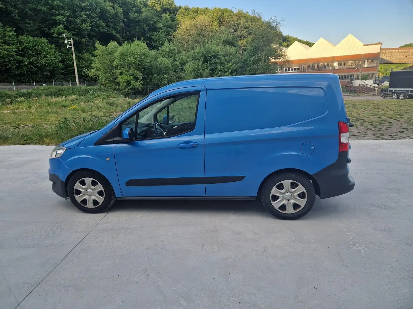 Ford Transit Courier 1.5 TDCi Ambiente - 1