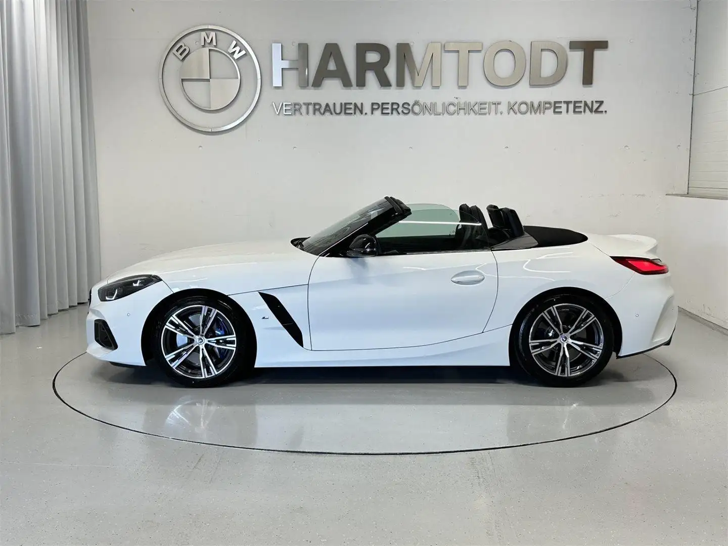 BMW Z4 M 40i Білий - 2