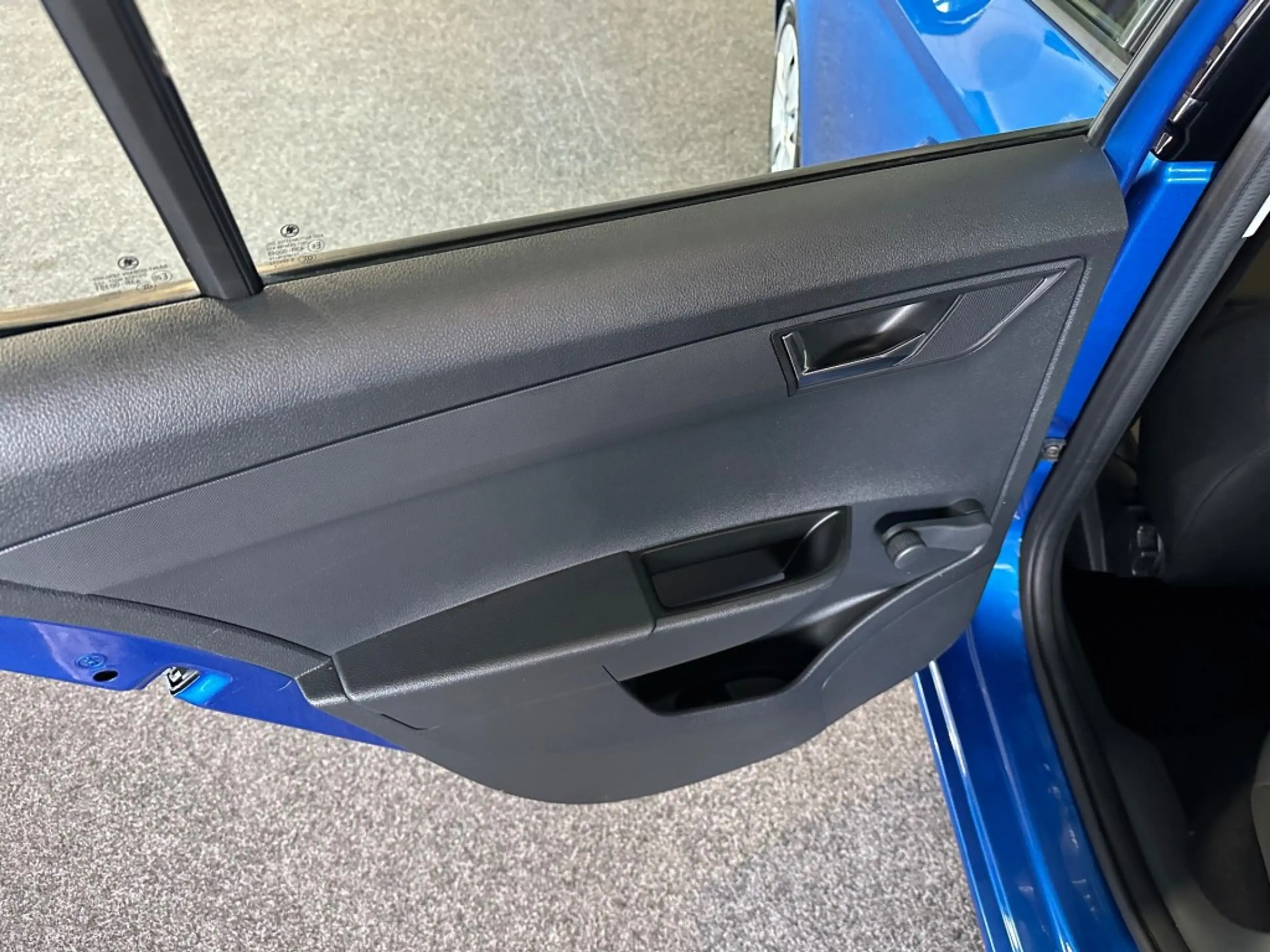 Skoda Fabia 1.0 TSI DRIVE l 5DRS l AIRCO l PDC l CRUISE l — photo 35
