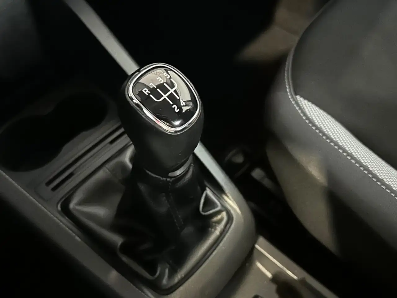 Skoda Fabia — photo 29 sur 49